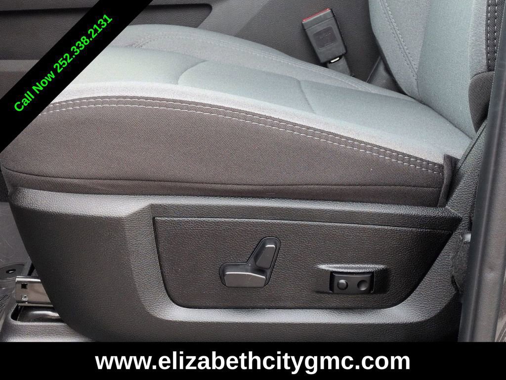 Used 2024 RAM 2500 Big Horn w/ Towing Technology Group AWD/4WD image 22