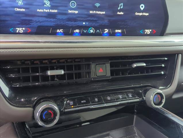 Used 2025 Chevrolet Suburban LS AWD/4WD image 19