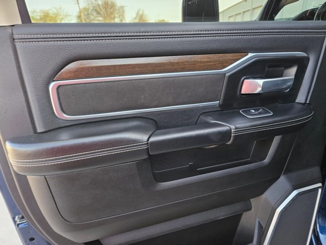 Used 2024 RAM 2500 Laramie image 12