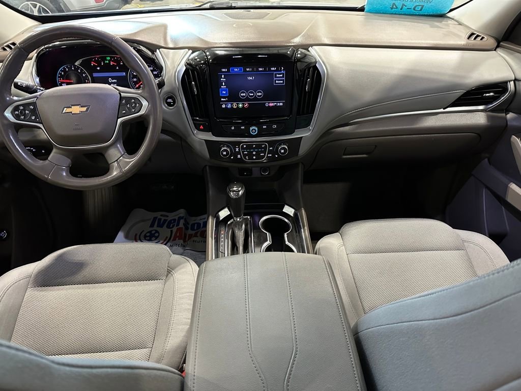 Used 2020 Chevrolet Traverse LT w/ Driver Confidence II Package AWD/4WD image 26