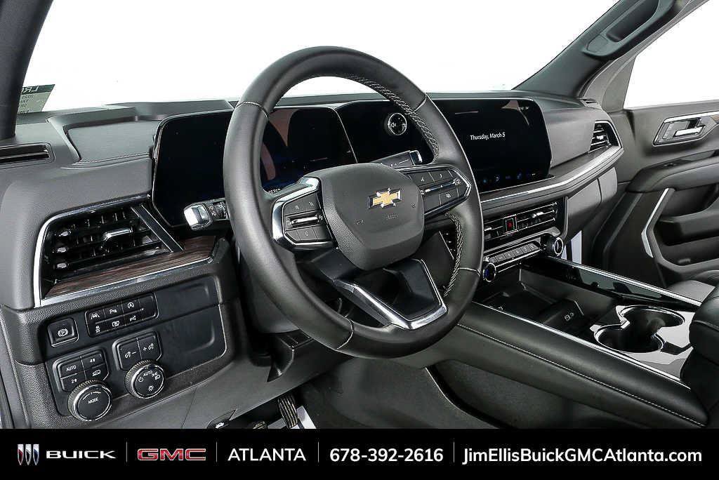 Certified 2025 Chevrolet Tahoe LT AWD/4WD image 4