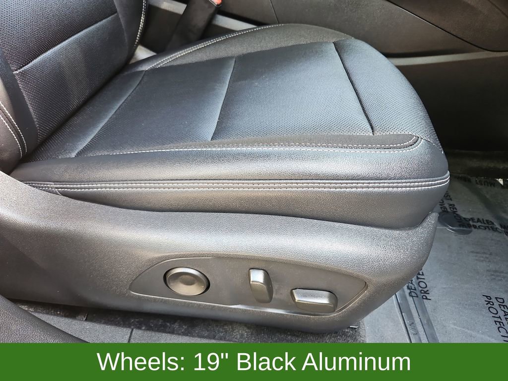 Used 2025 Chevrolet Blazer EV LT image 25