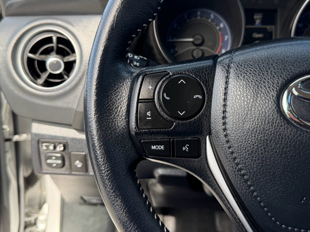 Used 2018 Toyota Corolla iM image 21