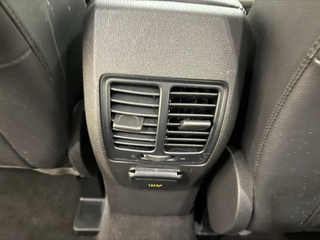 Used 2018 Ford Escape Titanium AWD/4WD image 27