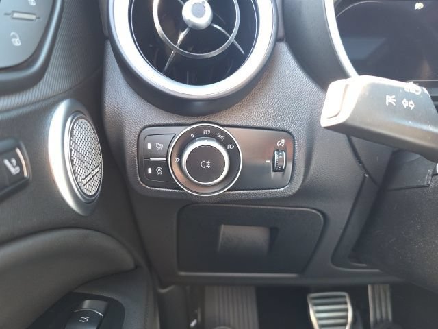 Used 2024 Alfa Romeo Stelvio Ti AWD/4WD image 19