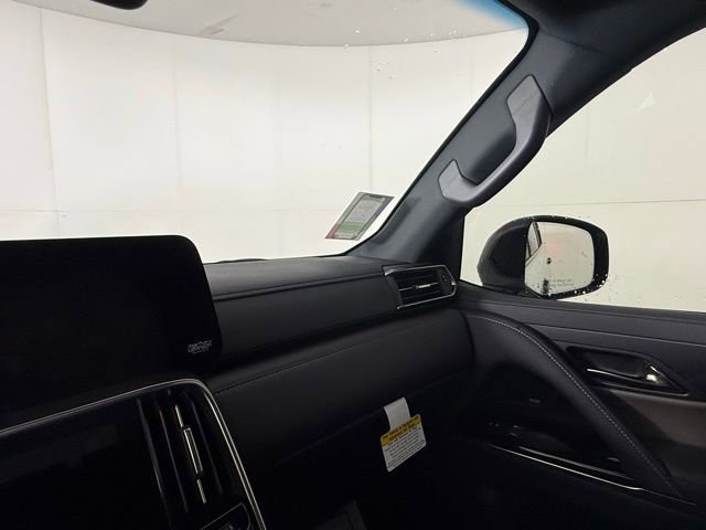 New 2025 Lexus LX 700h Overtrail image 18