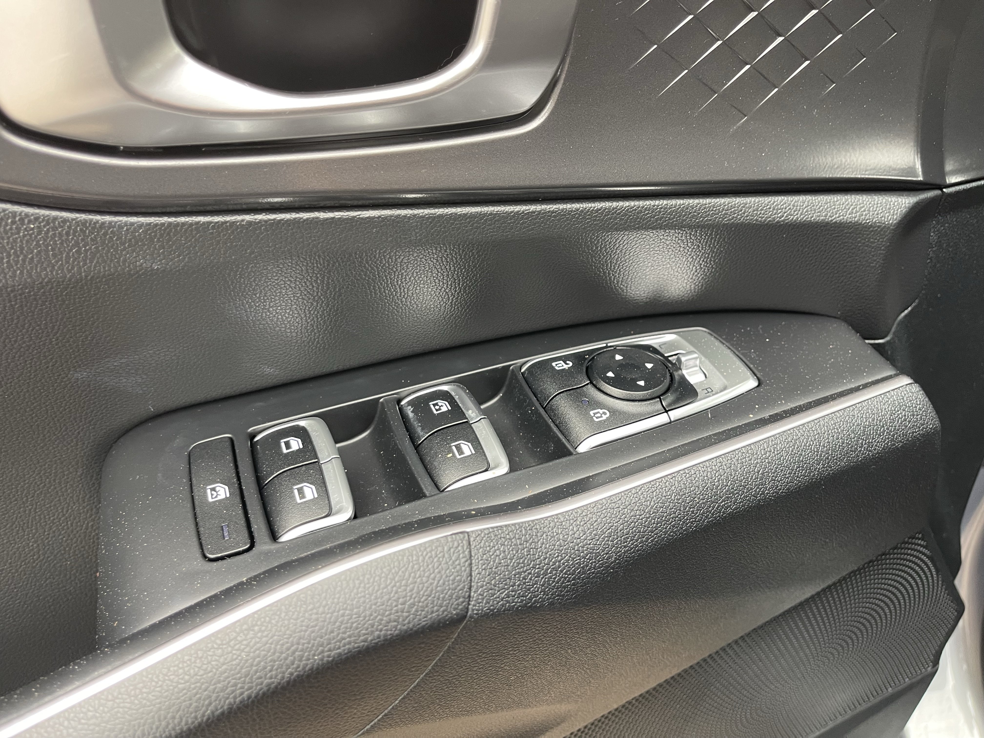 Certified 2022 Kia Sorento LX FWD image 20
