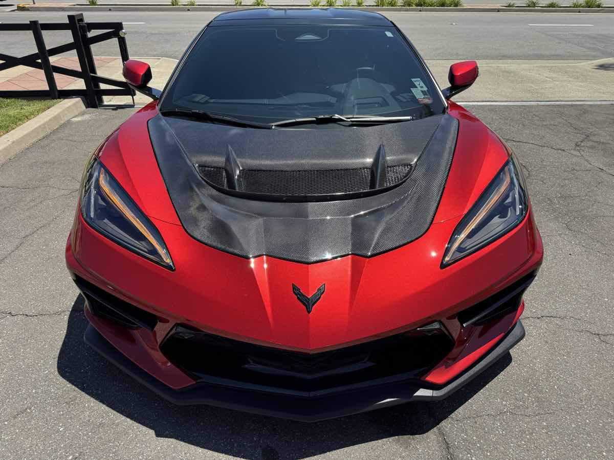 Used 2025 Chevrolet Corvette Stingray Preferred Cpe w/ Z51 Performance Package RWD image 12