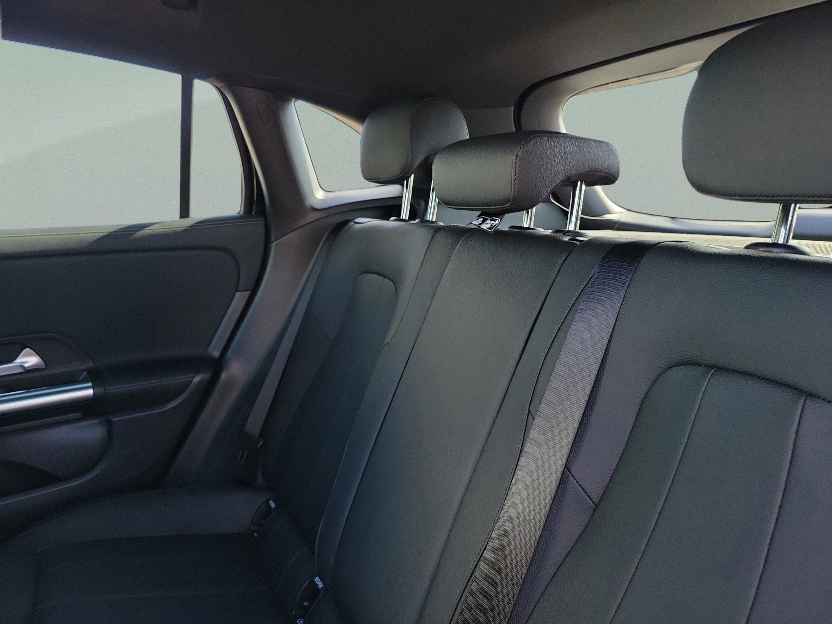 Certified 2026 Mercedes-Benz GLA 250 image 9