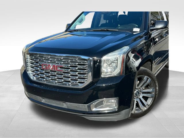 Used 2018 GMC Yukon XL Denali w/ Denali Ultimate Package AWD/4WD image 9