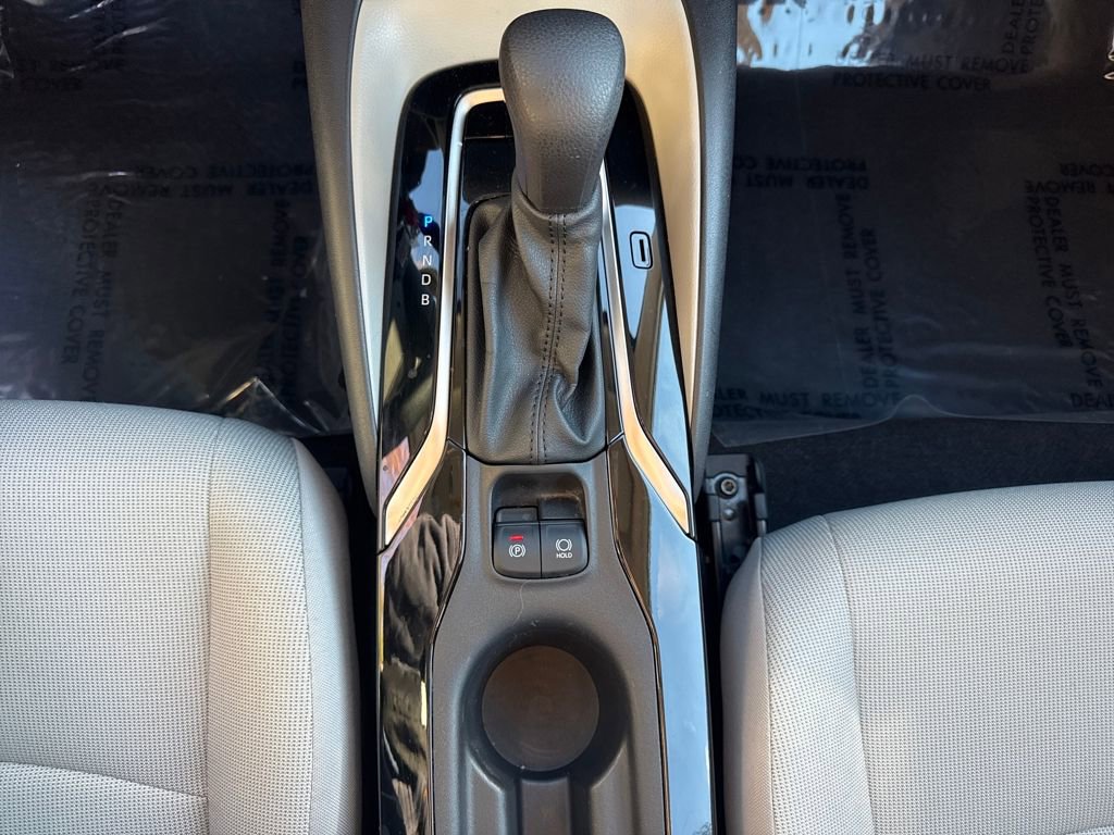 Used 2022 Toyota Corolla LE image 21