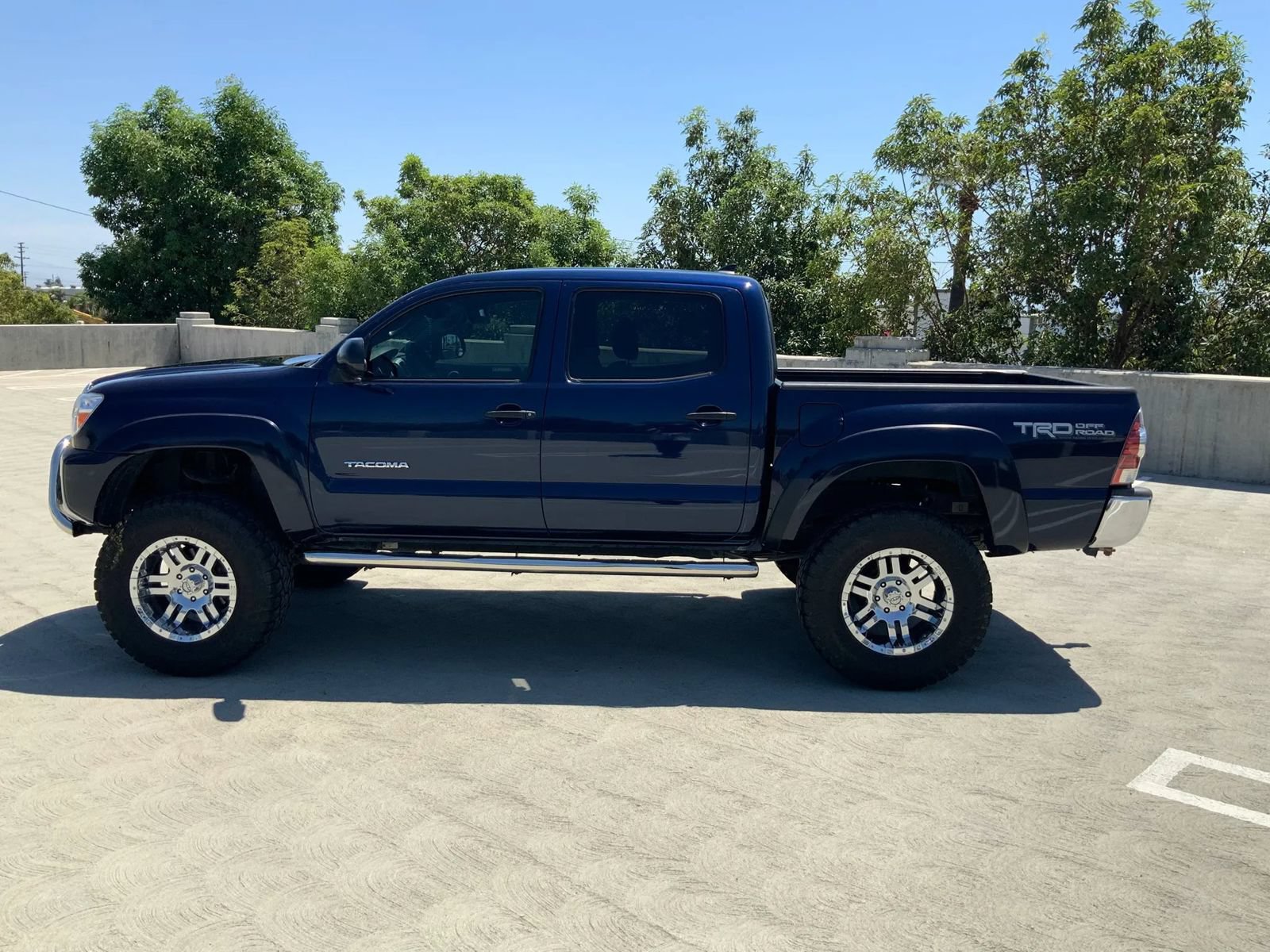 Used 2013 Toyota Tacoma PreRunner w/ TRD Off-Road Pkg RWD image 7