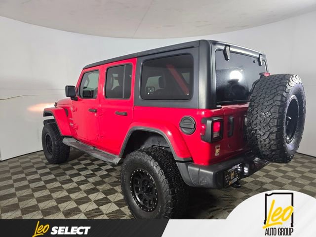 Used 2019 Jeep Wrangler Unlimited Sahara AWD/4WD image 7