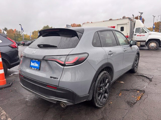 Used 2024 Honda HR-V Sport image 2