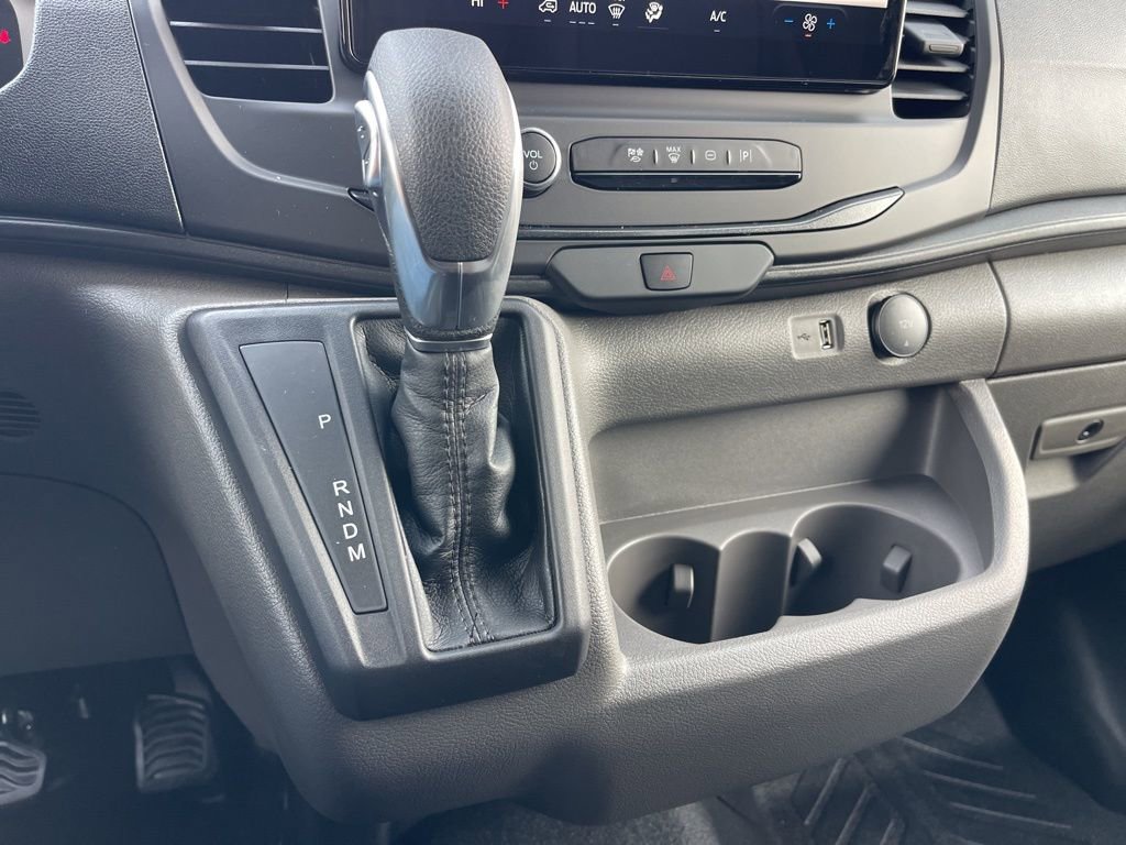 New 2026 Ford Transit 250 148 Medium Roof image 12