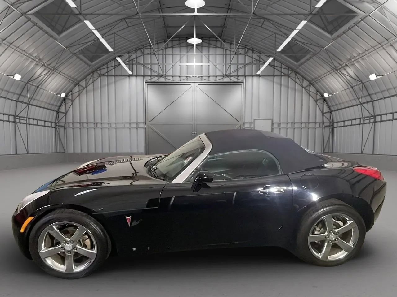 Used 2008 Pontiac Solstice GXP w/ Premium Package image 3