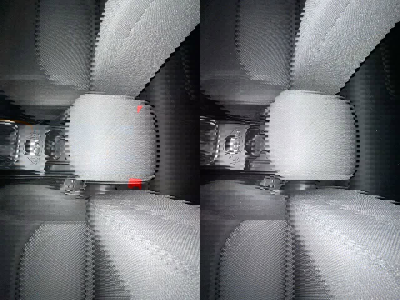 Used 2019 Jeep Renegade Sport image 21