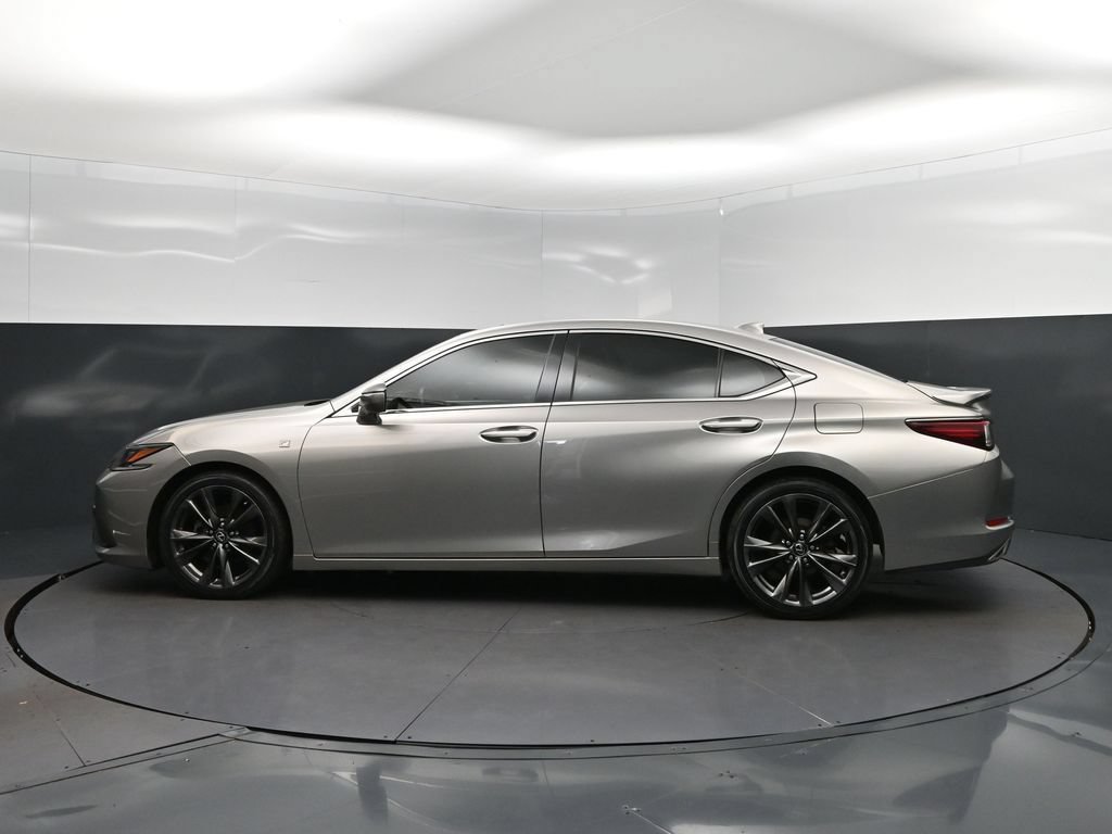 Used 2019 Lexus ES 350 F Sport w/ Accessory Package FWD image 4