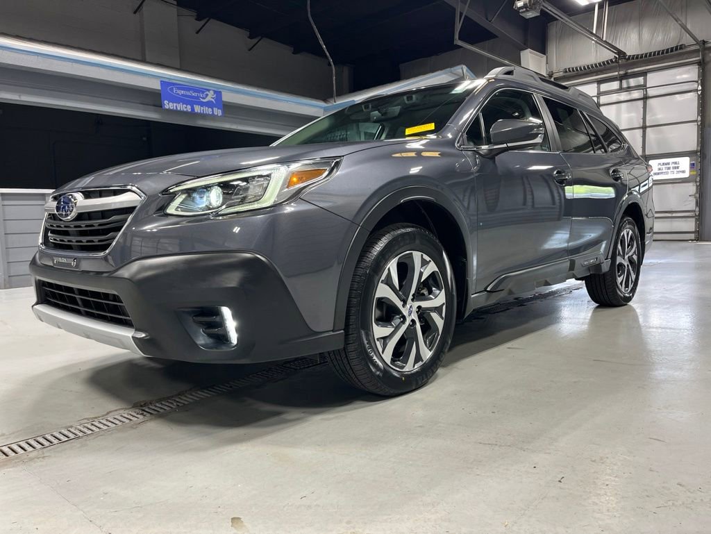 Certified 2022 Subaru Outback Limited AWD/4WD image 4