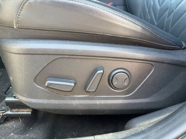 Used 2024 Kia Sportage X-Line w/ X-Line Premium Package image 9