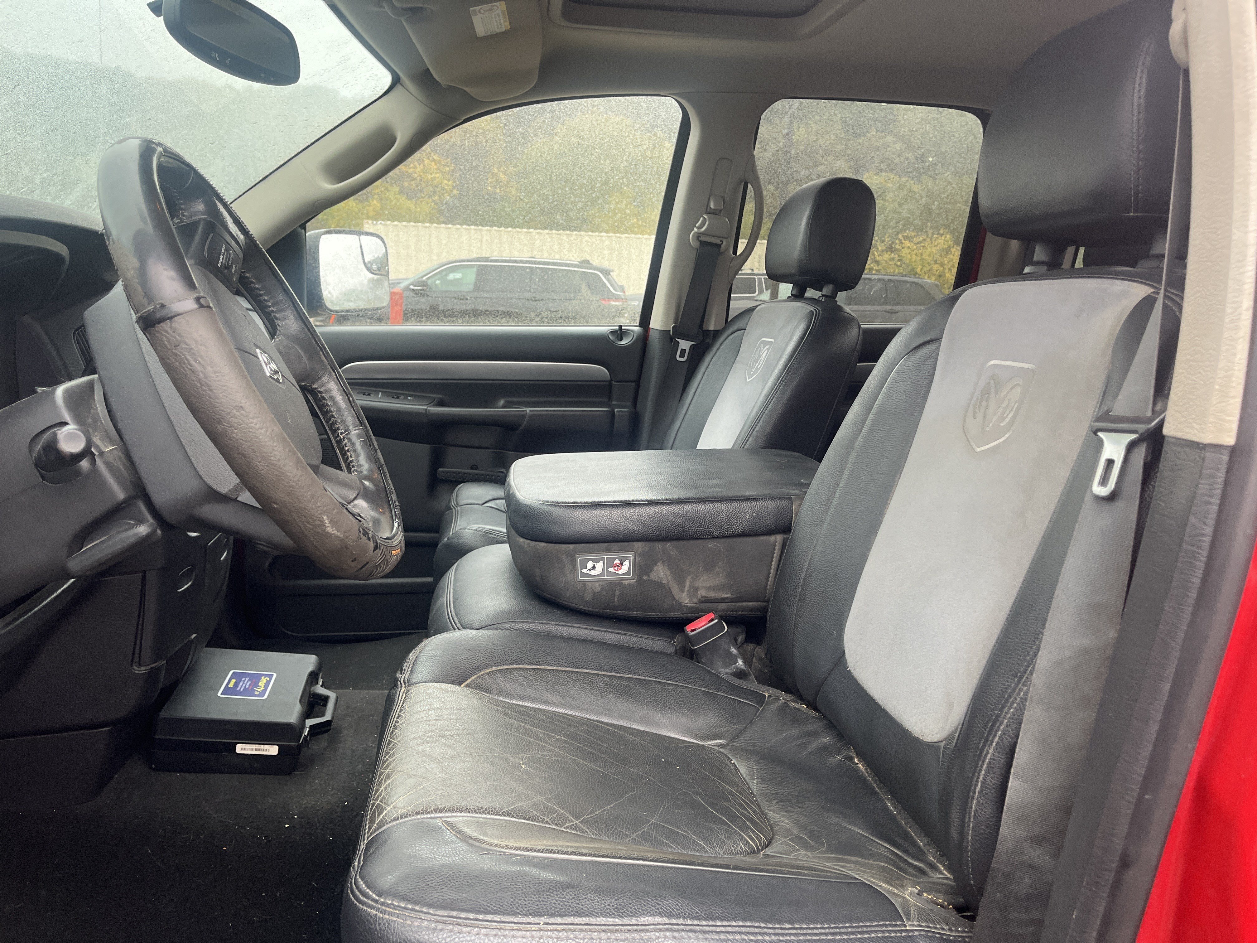 Used 2005 Dodge Ram 3500 Truck SLT AWD/4WD image 10