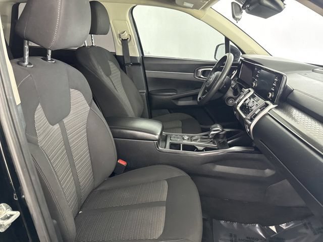 Used 2021 Kia Sorento LX FWD image 22