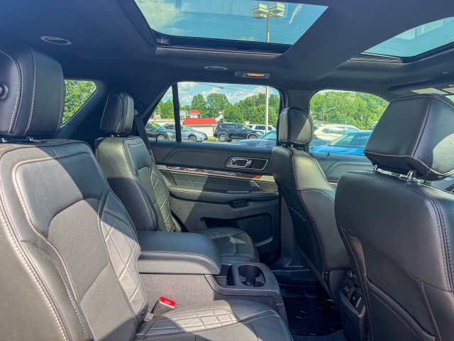 Used 2017 Ford Explorer Platinum AWD/4WD image 21