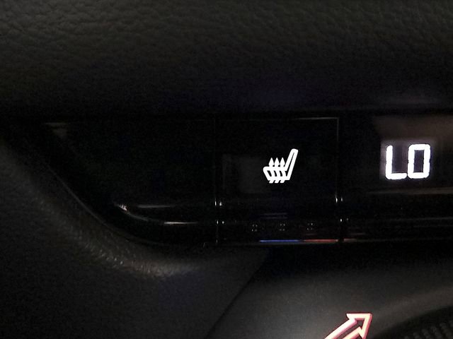 Used 2022 Chevrolet Blazer RS image 25