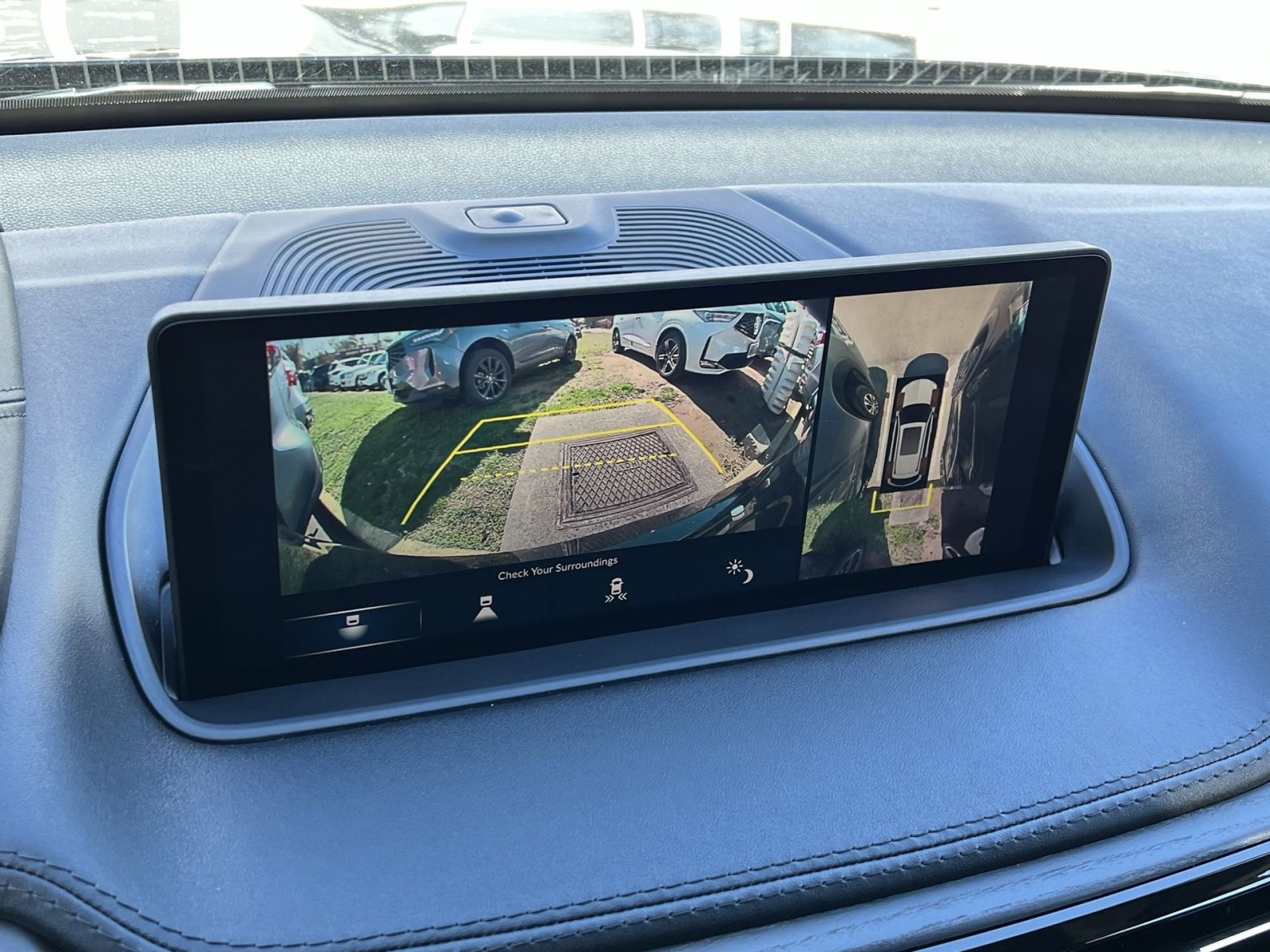 Certified 2023 Acura MDX w/Advance Package image 16