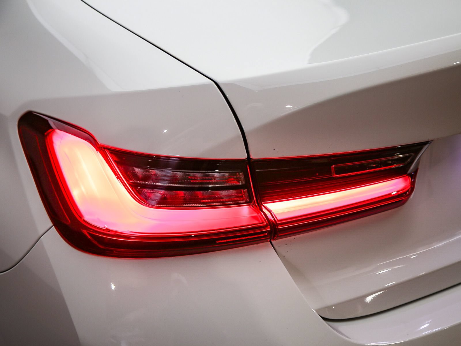 Used 2023 BMW 330e w/ Driving Assistance Package RWD image 12