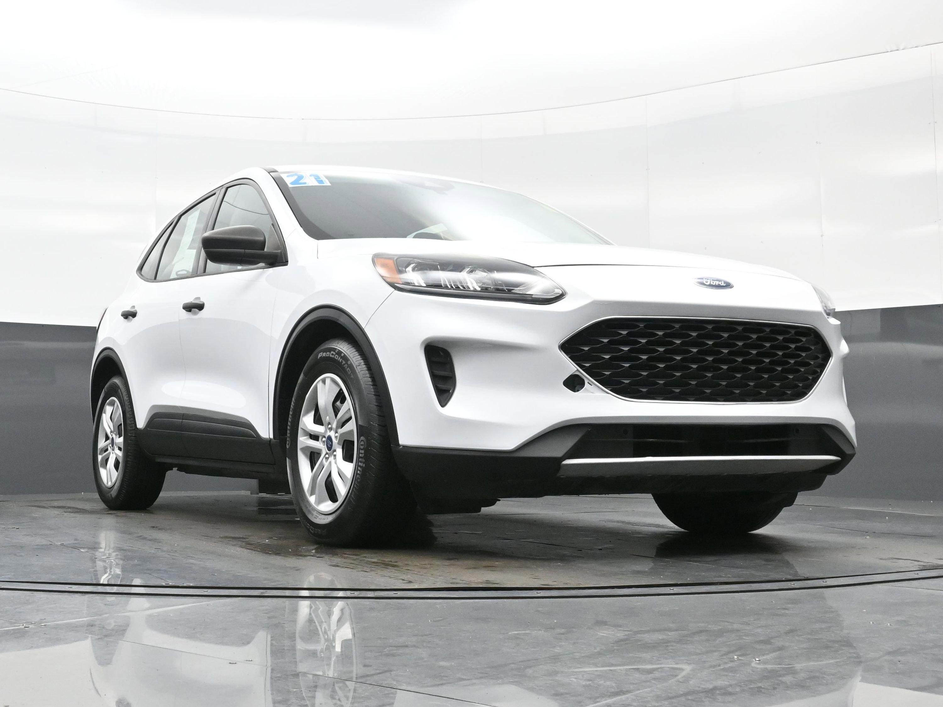 Used 2021 Ford Escape S image 29