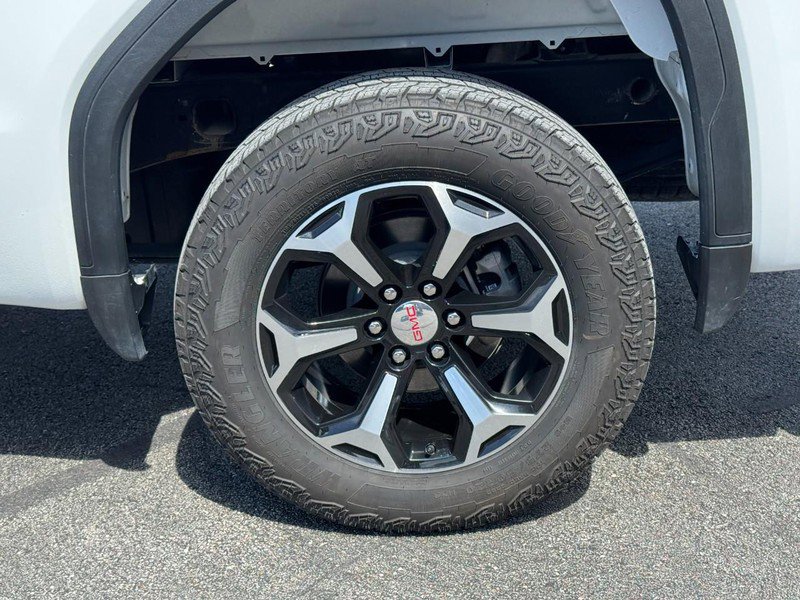 Used 2025 GMC Sierra 1500 Pro w/ Pro Value Package image 7