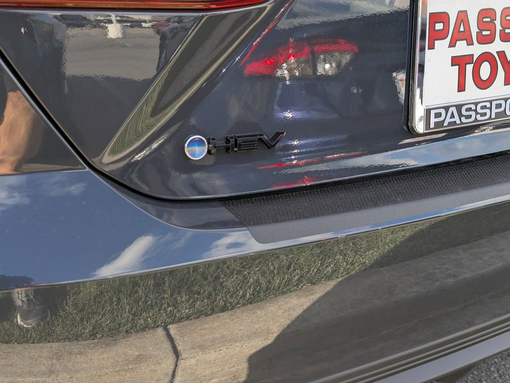 New 2026 Toyota Camry SE FWD image 6