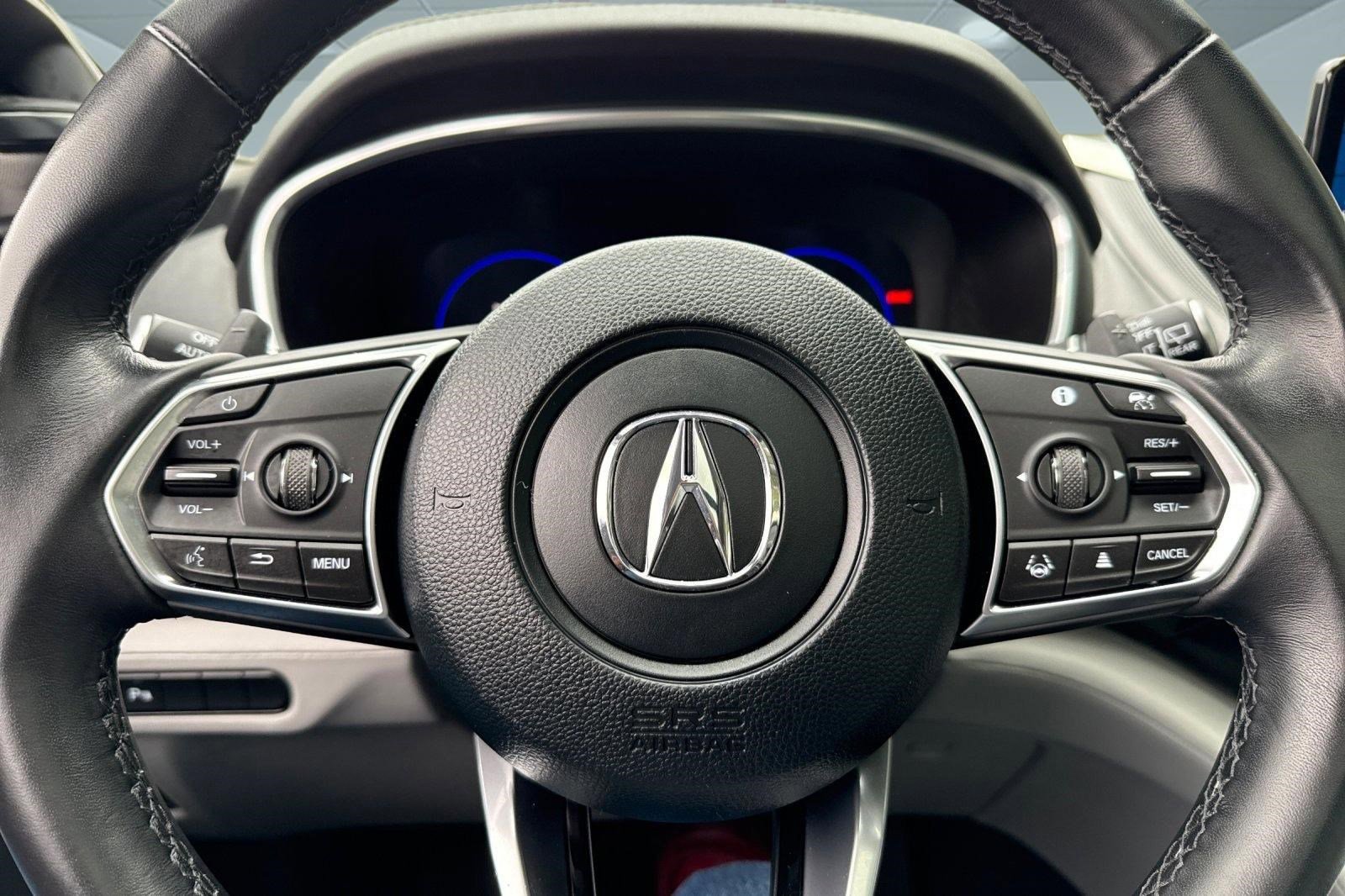 Used 2025 Acura MDX SH-AWD w/ Technology Package image 17