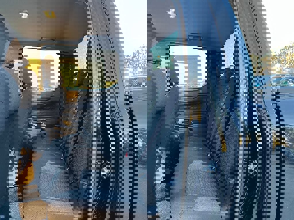 New 2025 Ford Ranger XLT w/ Black Appearance Package image 20