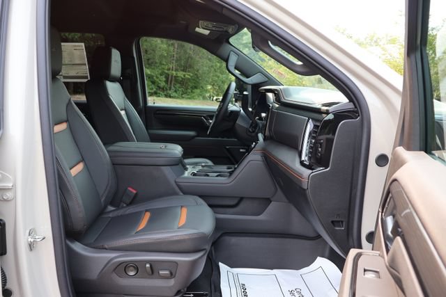 New 2026 GMC Sierra 2500 AT4 w/ LPO, Black Badging Package AWD/4WD image 24