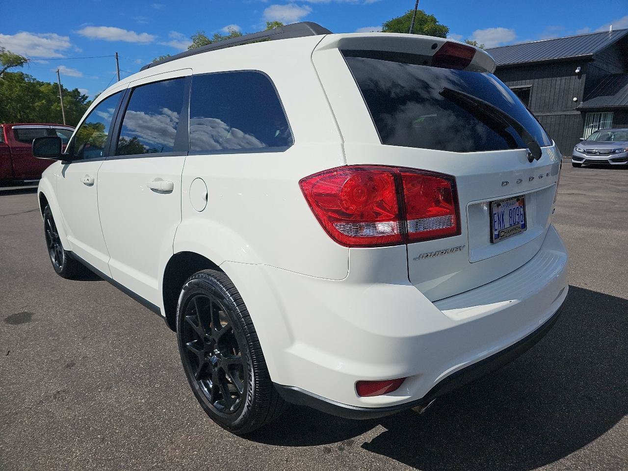 Used 2018 Dodge Journey GT w/ Blacktop Package FWD image 5