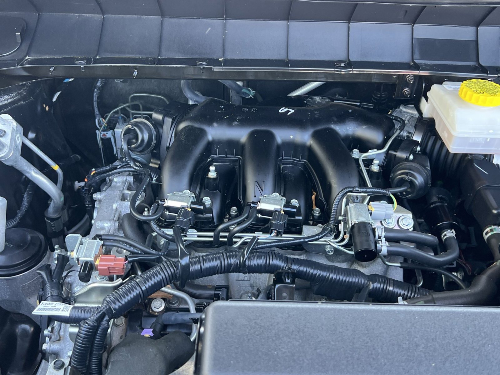 Used 2024 Nissan Pathfinder S image 22