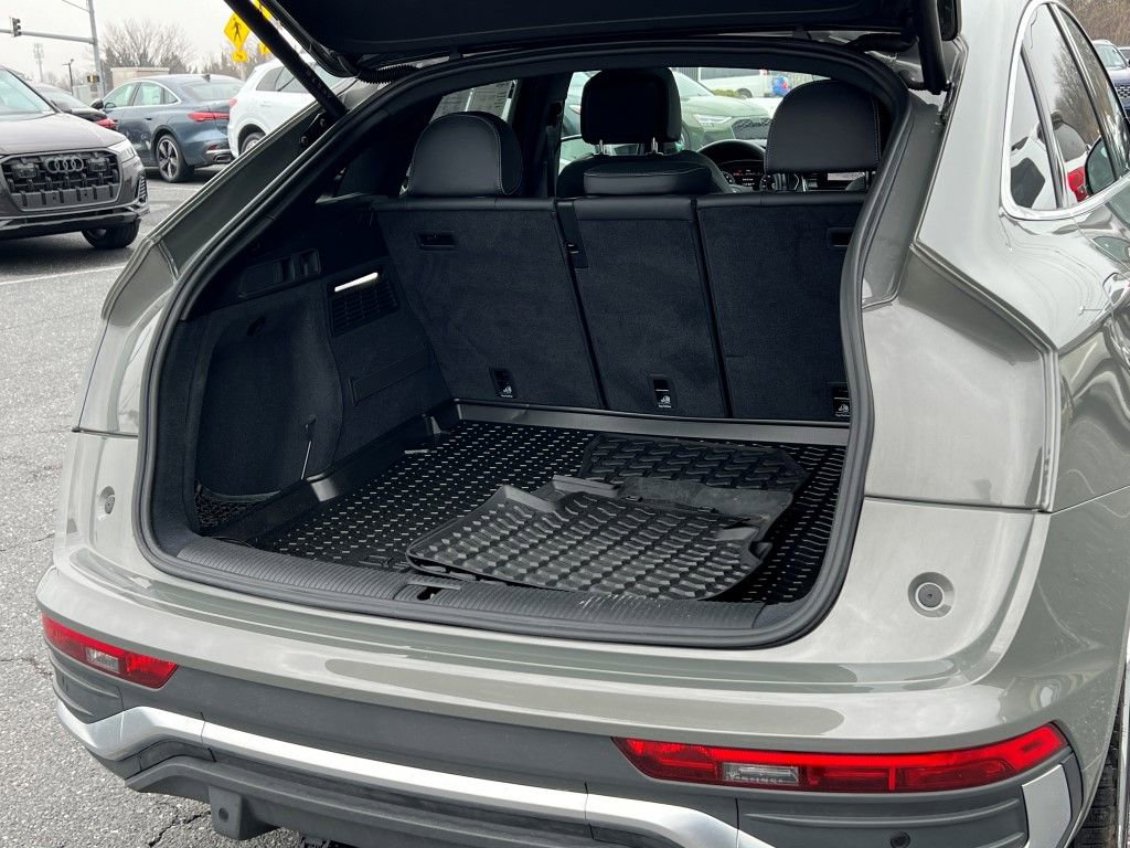 Certified 2025 Audi Q5 2.0T Premium Plus w/ Premium Plus Package image 17