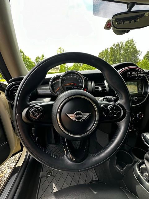 Used 2018 MINI Cooper 2-Door Hardtop FWD image 20