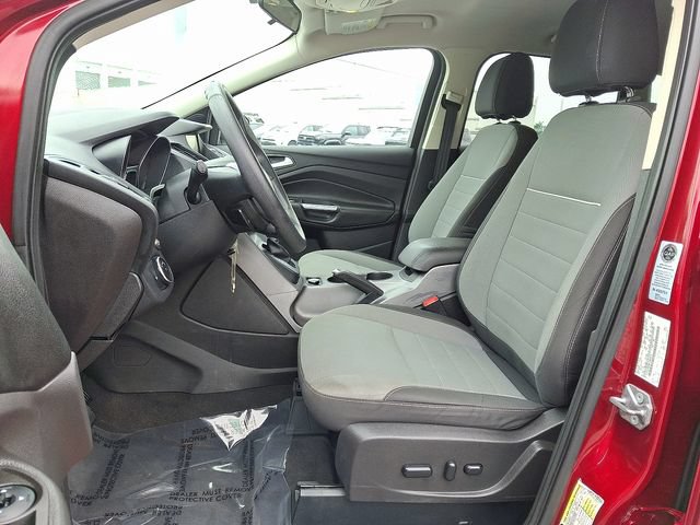 Used 2015 Ford Escape SE w/ Equipment Group 201A AWD/4WD image 13