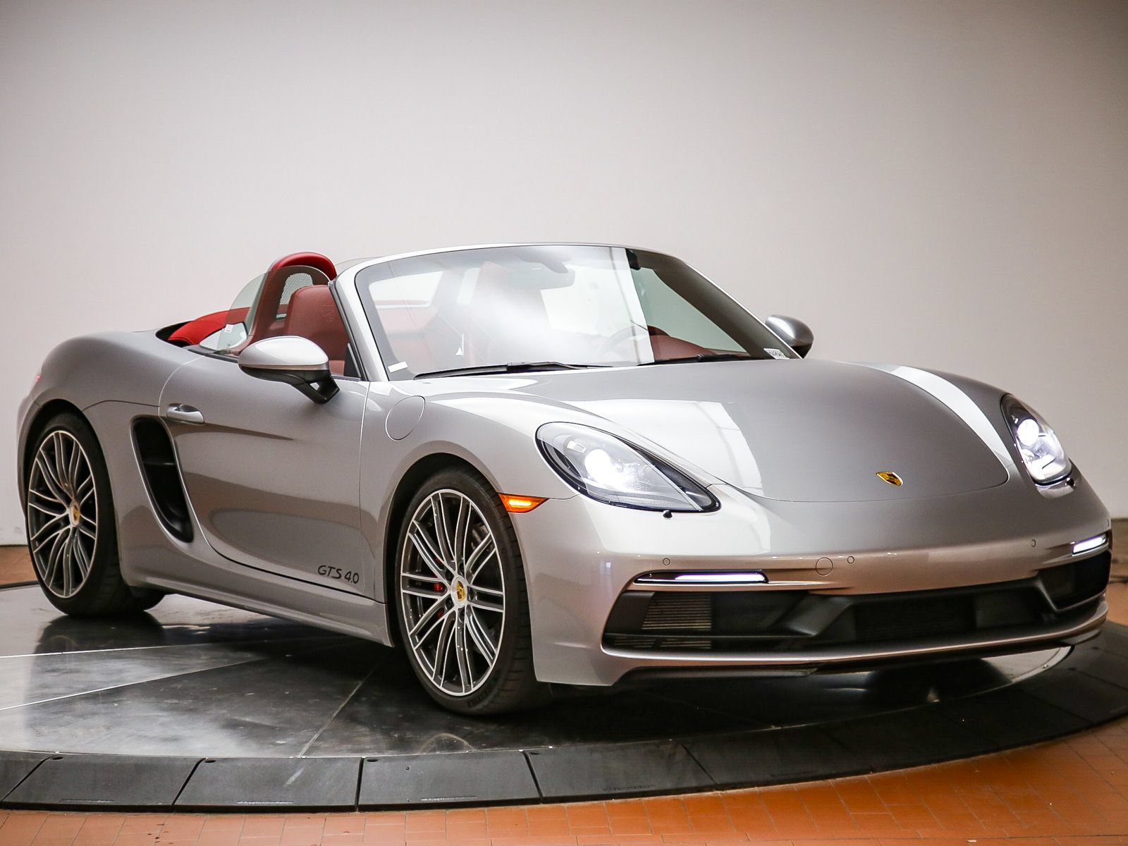 Used 2024 Porsche 718 Boxster GTS RWD image 9