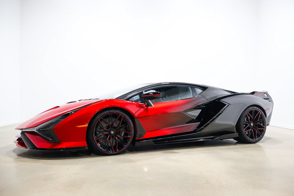 Used 2021 Lamborghini Sian Coupe AWD/4WD image 12