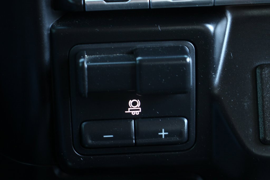 Used 2020 Chevrolet Silverado 2500 LTZ w/ LTZ Premium Package image 30