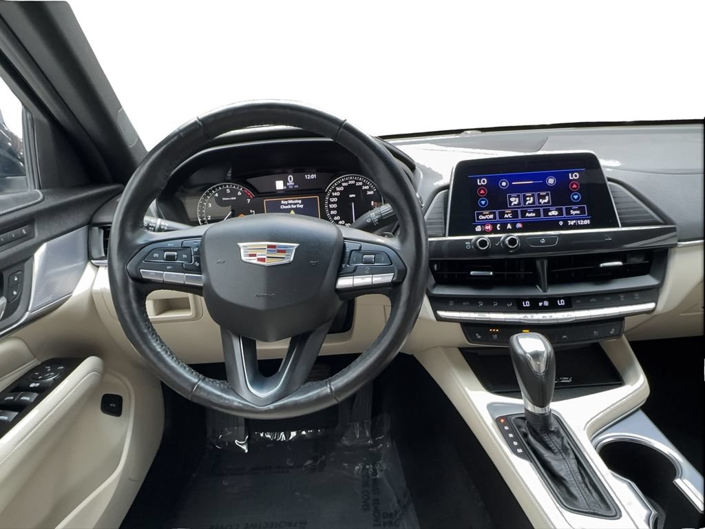 Used 2020 Cadillac CT4 Premium Luxury AWD/4WD image 35