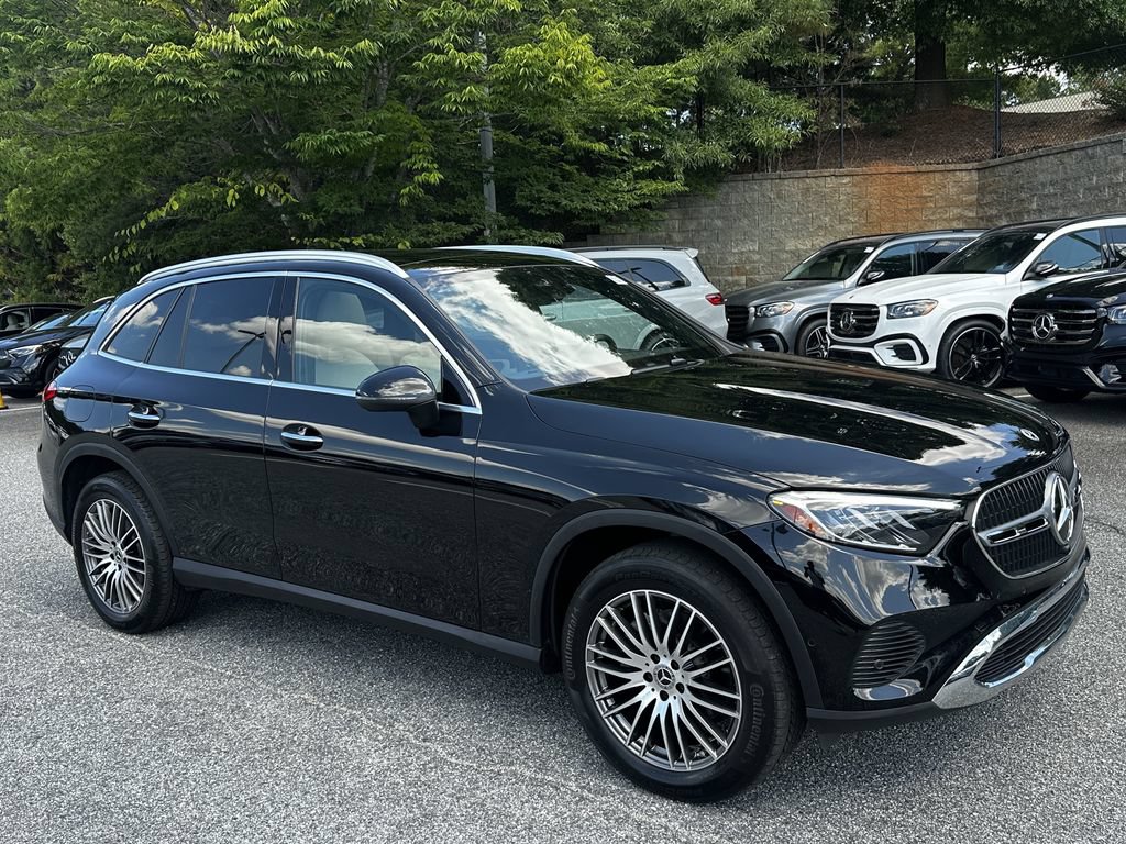 Certified 2024 Mercedes-Benz GLC 300 4MATIC image 2