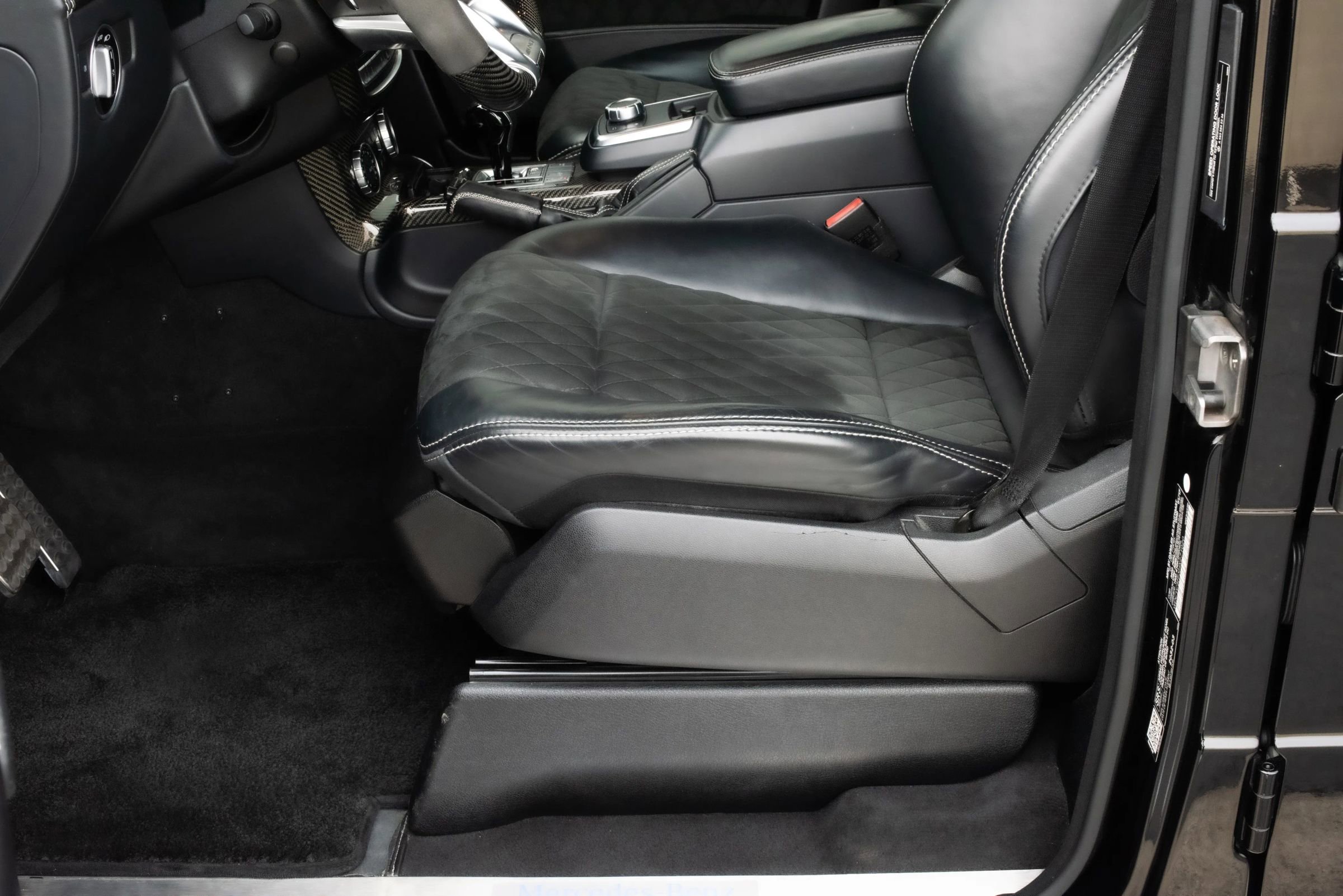 Used 2017 Mercedes-Benz G 550 Squared image 19