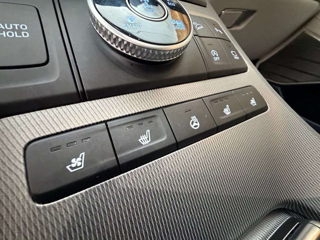 Used 2021 Hyundai Palisade Calligraphy image 24