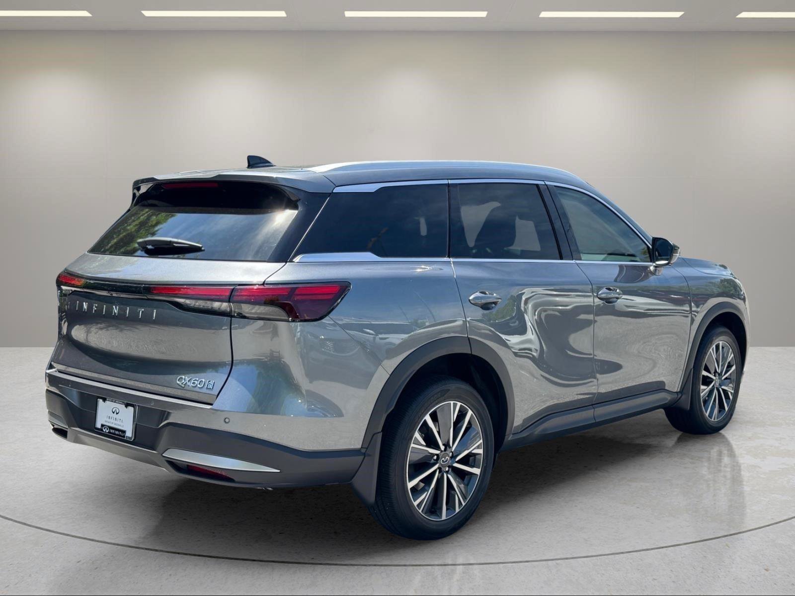 New 2027 INFINITI QX60 Luxe w/ Cargo Package AWD/4WD image 5