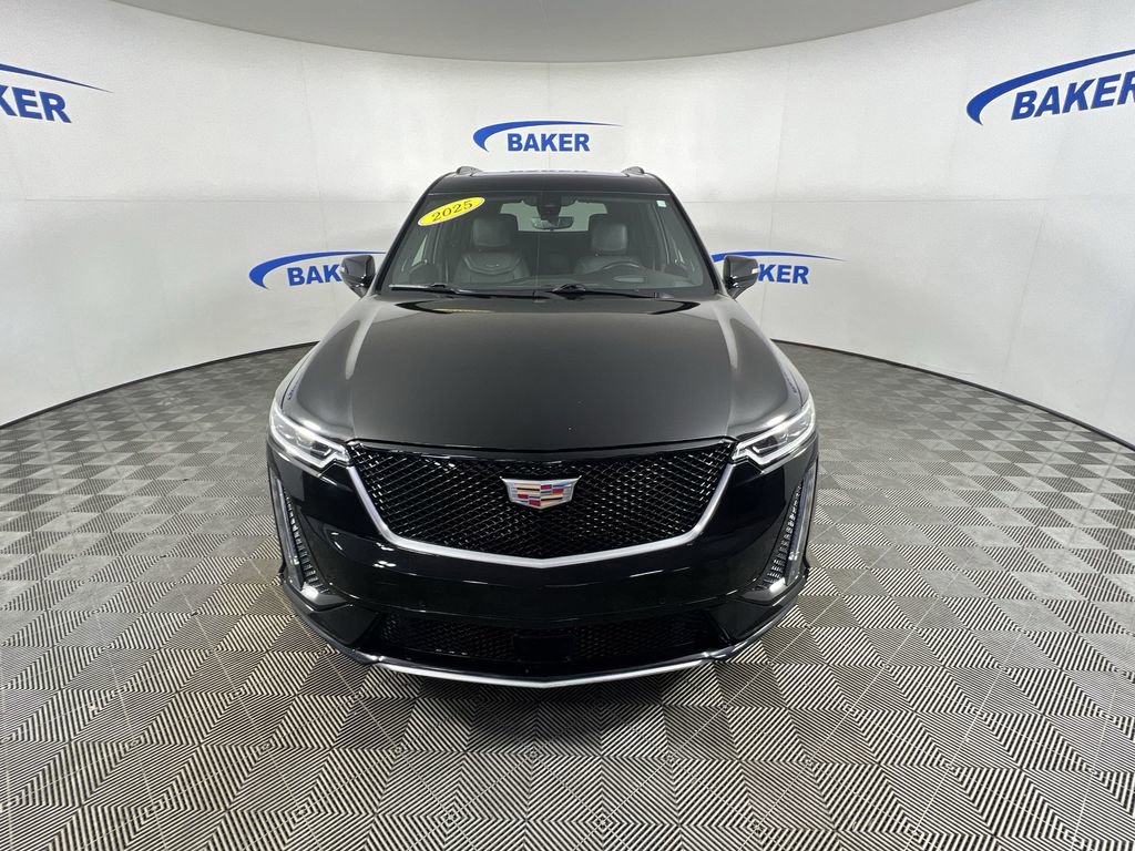 Certified 2025 Cadillac XT6 Sport w/ Platinum Package AWD/4WD image 3
